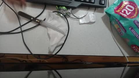 Nahomi  online show from 12.31.24