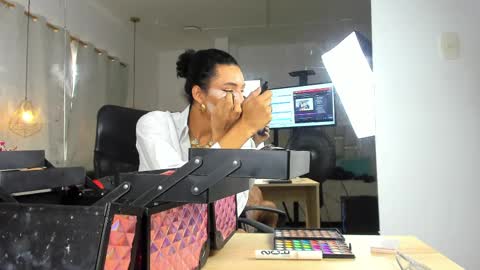 Nahomy Whitte online show from 04.10.26