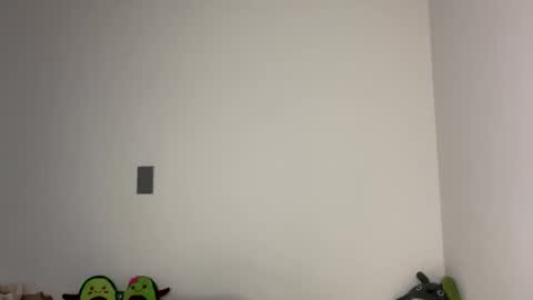 nahomy online show from 04.13.26