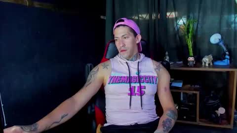 naider_1 online show from 03.10.26