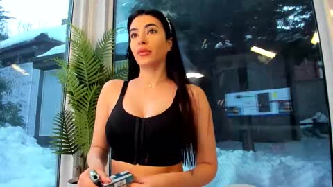 Snapshot of naila18 chatting on 02.23.26 Naila online show from 02.23.26