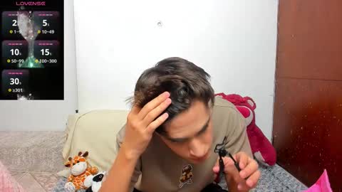 Snapshot of naim_theking chatting on 02.10.26 N A I M T H E K I N G online show from 02.10.26