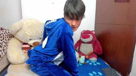 Snapshot of naim_theking chatting on 03.01.26 N A I M T H E K I N G online show from 03.01.26