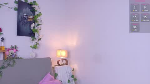 nairagold_ online show from 04.06.26