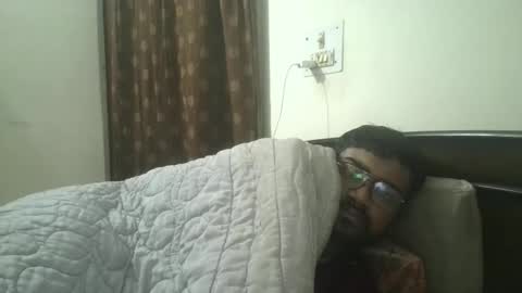 Snapshot of nairanandu28 chatting on 12.20.25 NAIRANANDU28 online show from 12.20.25