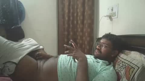 NAIRANANDU28 online show from 04.01.26