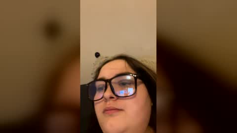 Snapshot of nakedandstonedd chatting on 02.28.26 nakedandstonedd online show from 02.28.26