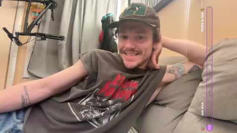 Snapshot of nakedboi420 chatting on 03.01.26 mid-west guy living on the east coast trying to figure out where to go next online show from 03.01.26