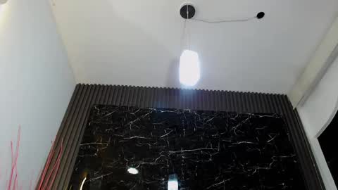 NALAROY online show from 12.20.24