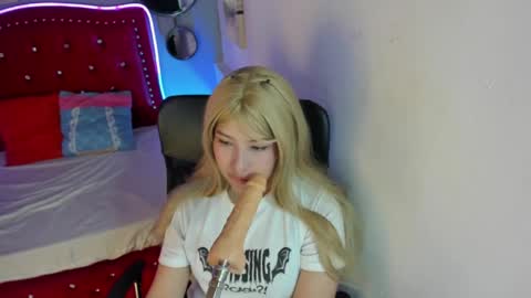 namiko_park online show from 01.31.25