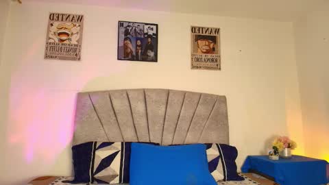 Snapshot of namithompson chatting on 11.24.25 NamiThompson online show from 11.24.25