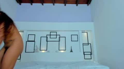 Namoi Smith online show from 01.27.25