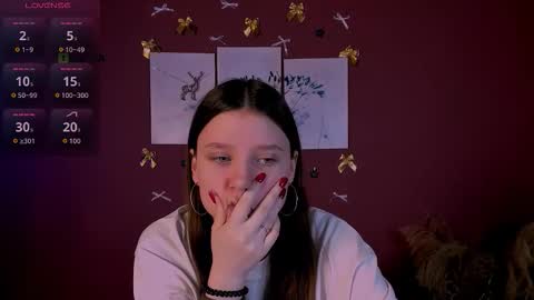 nana_shy_ online show from 12.21.25