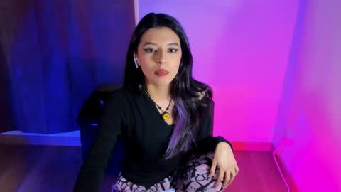 Nana  Natalia online show from 11.24.25