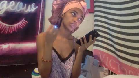 nanaonn online show from 11.20.25