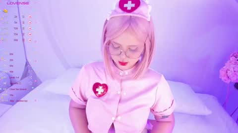 NanaOsaky online show from 09.18.25