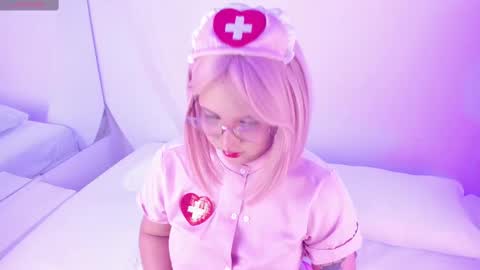 NanaOsaky online show from 09.24.25