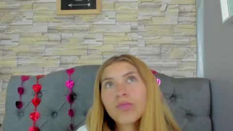 Snapshot of nancy_blonde chatting on 05.07.26 nancy blonde online show from 05.07.26