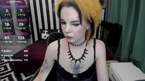 Nancy online show from 09.24.25