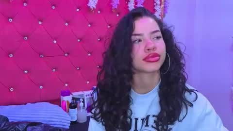 nanis james15 online show from 11.25.25