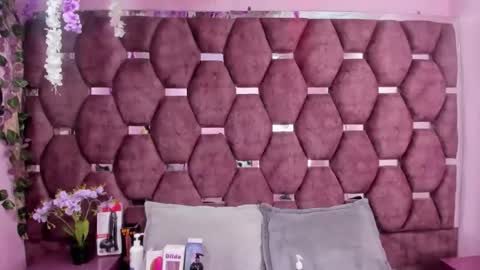 nanis james15 online show from 02.25.26