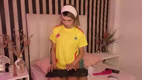 nano_kawaii online show from 06.17.26