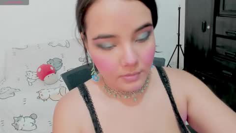  Naoko  online show from 11.26.25