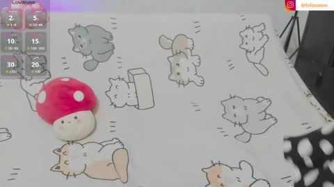 Snapshot of naoko_uwu chatting on 05.28.26 Naoko online show from 05.28.26