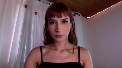 Snapshot of naomi_gyal chatting on 05.13.26 Naomi online show from 05.13.26