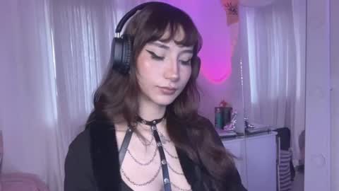 Snapshot of naomi_gyal chatting on 07.08.26 Naomi online show from 07.08.26