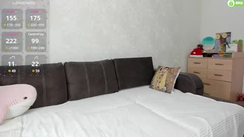 Naomi online show from 01.17.25