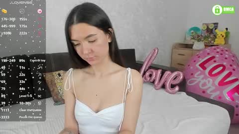 Naomi online show from 02.16.25