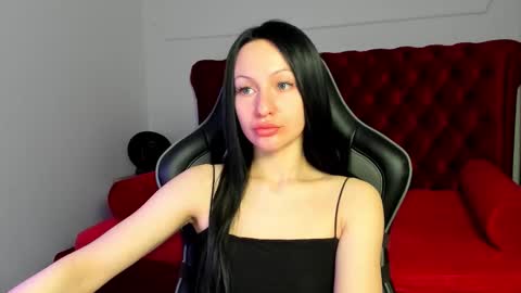 Snapshot of naomiblakes chatting on 02.02.26 Naomi online show from 02.02.26