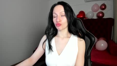 Snapshot of naomiblakes chatting on 02.16.26 Naomi online show from 02.16.26