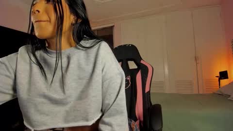 Heidy  online show from 12.14.25