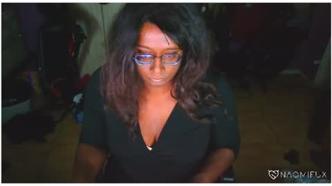 Snapshot of naomifux chatting on 06.30.26 Naomi online show from 06.30.26