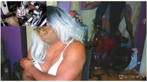 Snapshot of naomifux chatting on 07.14.26 Naomi online show from 07.14.26