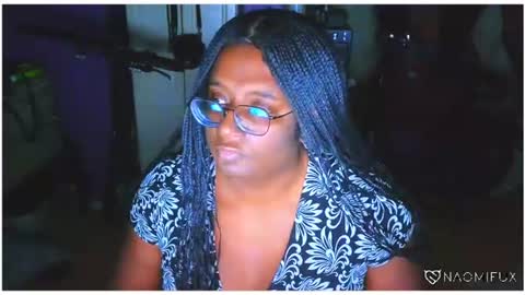 Snapshot of naomifux chatting on 07.20.26 Naomi online show from 07.20.26