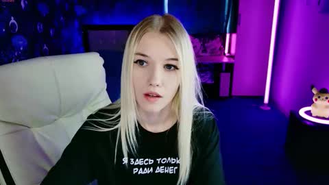 naomihita online show from 02.05.26