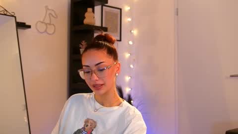 naomii_20 online show from 11.07.25