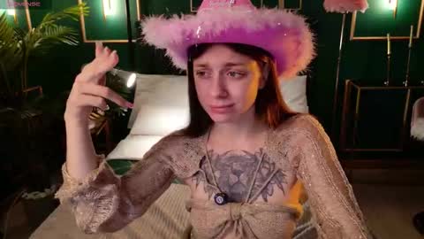 Naomi online show from 09.26.25