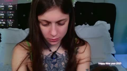 Naomi online show from 12.04.25