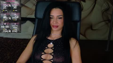 NaomiScarlett online show from 10.18.25