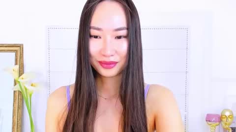 Snapshot of naomiyuu chatting on 02.28.25 Naomi online show from 02.28.25