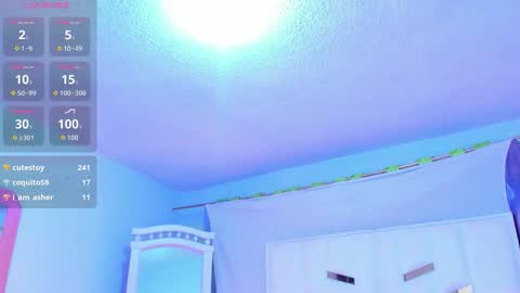 Naommy Matinz online show from 10.13.25