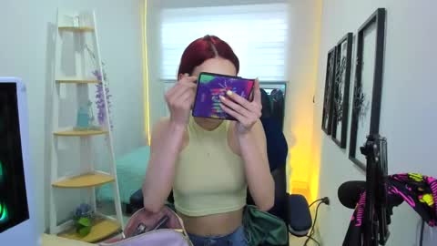 Snapshot of naomy_sex_69 chatting on 10.20.25 naomy_sex_69 online show from 10.20.25