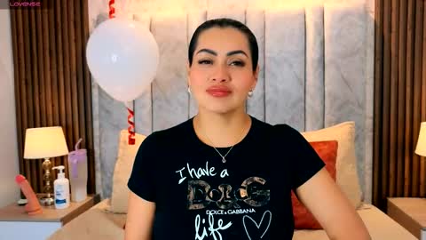 Naomy Smith online show from 02.15.26