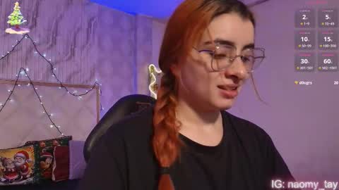 Naomy  online show from 12.19.25