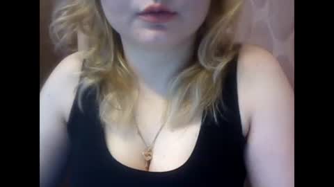 Snapshot of narcisjill chatting on 01.14.25 NarcisJill online show from 01.14.25