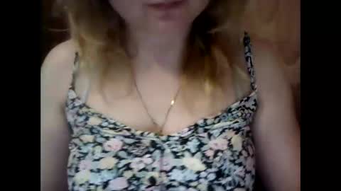 Snapshot of narcisjill chatting on 03.04.25 NarcisJill online show from 03.04.25